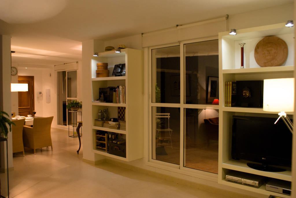 Penthouse Alora Apartment Room photo