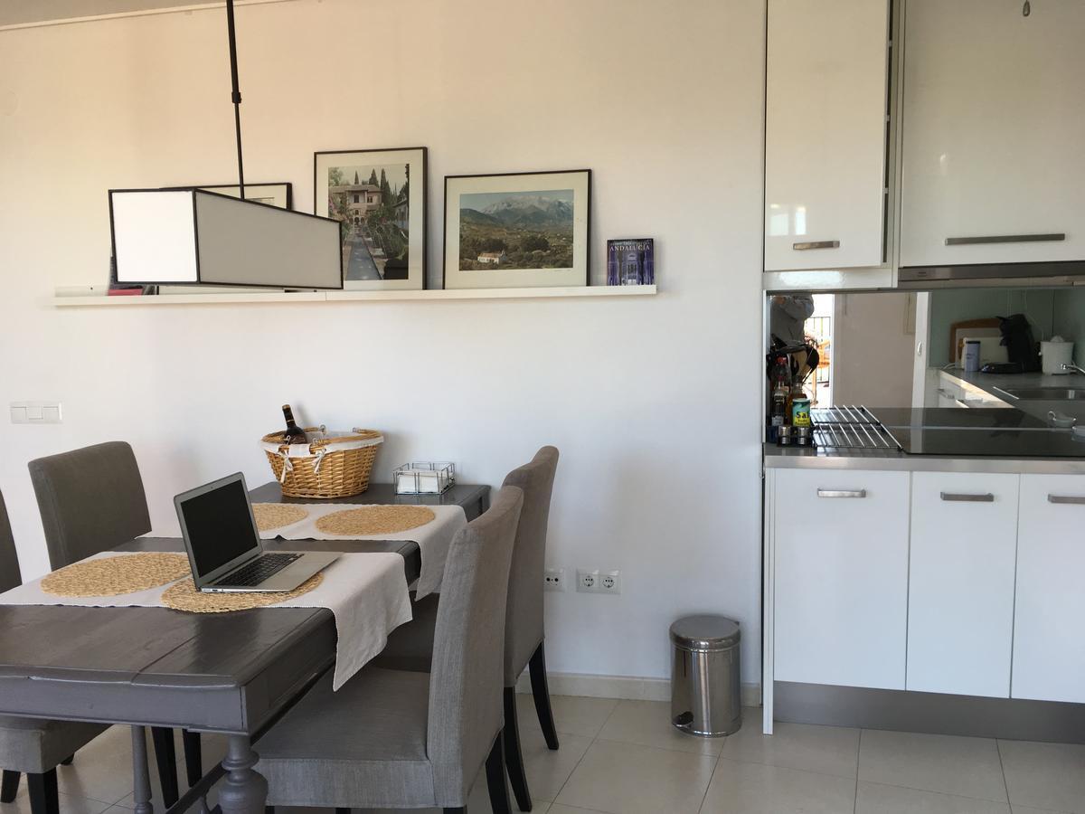 Penthouse Alora Apartment Exterior photo